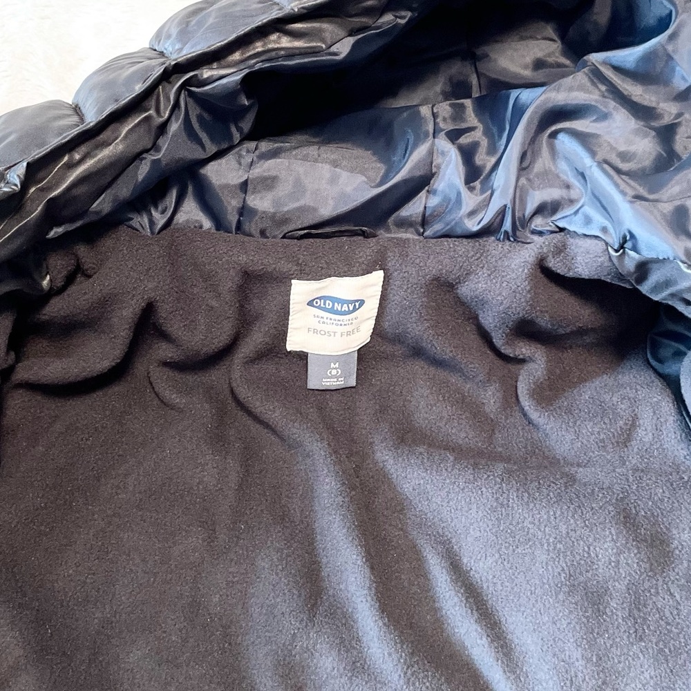 New Girl’s Old Navy Hooded Frost Free Puffer Jacket Size M/8 - Picture 8 of 12